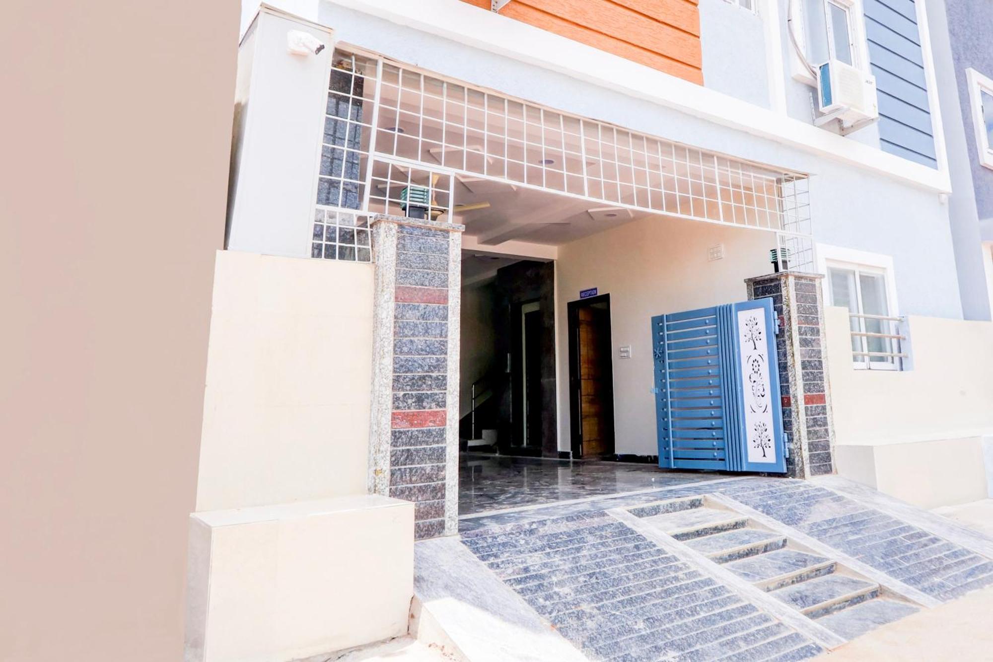Super Hotel O Adibatla Near Tcs Ibrahimpatan Bagian luar foto