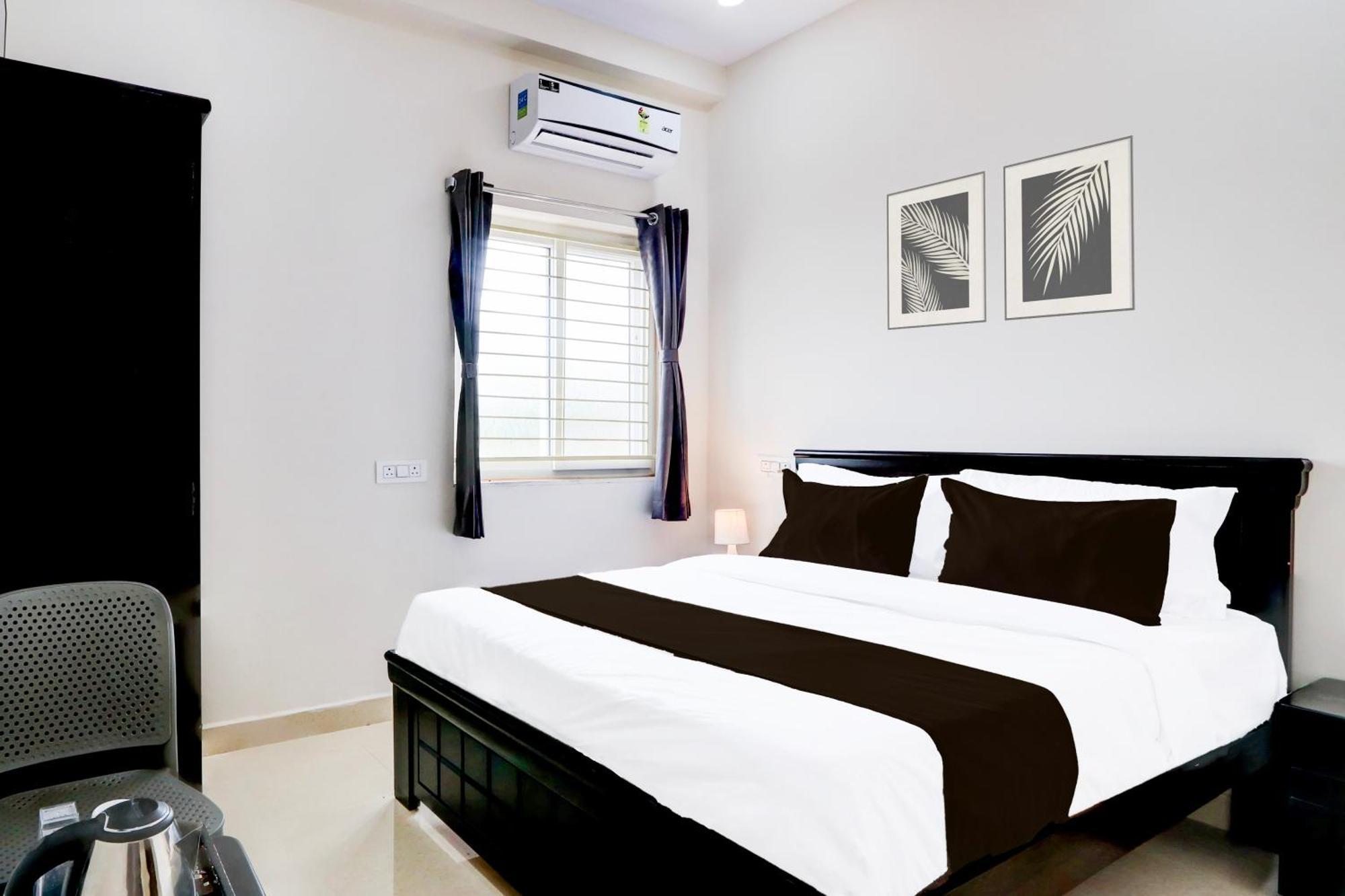 Super Hotel O Adibatla Near Tcs Ibrahimpatan Bagian luar foto